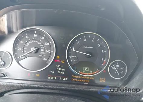 2012 BMW 328I из США, поврежденный, VIN WBA3A5G56CNP15801